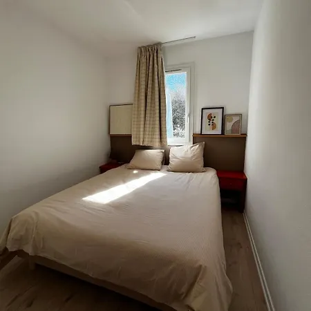 52, Duplex Detente Entre Piscine Et *